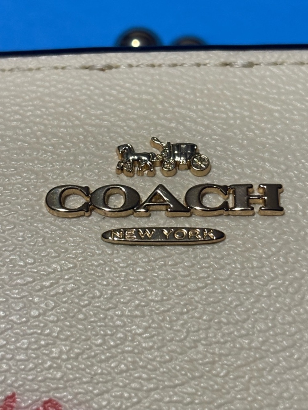 COACH Kisslock Medium Wallet with Multi Floral Print - Japan Released - Picture 6 of 8